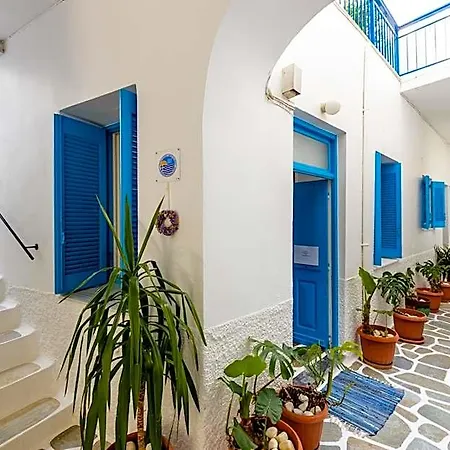 Dina Hotell Páros