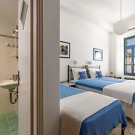 Dina Hotell